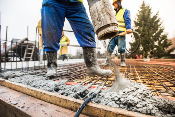 Best Concrete Driveway Installation in Flora, IL